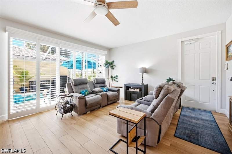 4 bedroom Townhouse at 8069 Chianti Ln, Verona Walk, Naples — photo 4