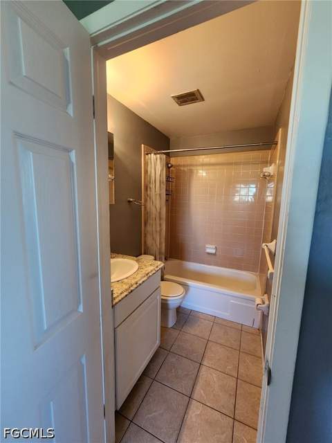4927 Coronado Pkwy 1-4, Cape Coral FL - photo 11 of 13