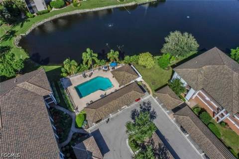 9900 Sunset Cove Ln 115, Fort Myers FL - photo 18 of 25