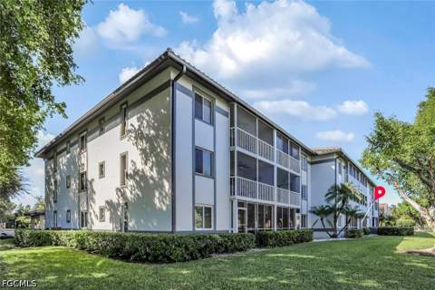 9900 Sunset Cove Ln 115, Fort Myers FL - photo 23 of 25