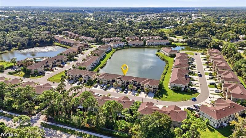 3 bedroom Townhouse at 15051 Caspian Tern Ct 104, Bayshore Commons, North Fort Myers — photo 2