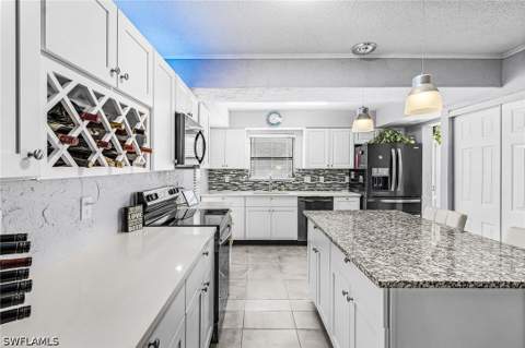 27099 Holly Ln, Bonita Springs FL - photo 14 of 36