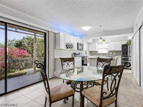 27099 Holly Ln, Bonita Springs FL - photo 15 of 36