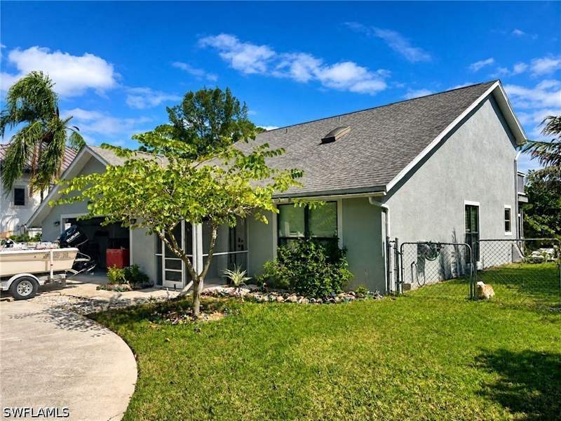 3 bedroom SingleFamilyResidence at 27099 Holly Ln, Bonita Farms, Bonita Springs — photo 3
