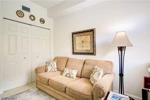 3920 Forest Glen Blvd 102, Naples FL - photo 20 of 50