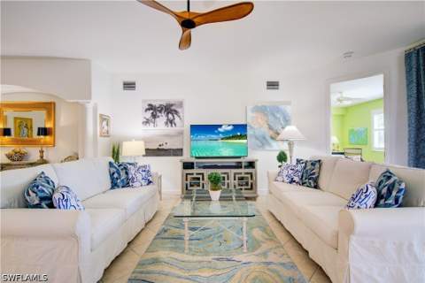 3920 Forest Glen Blvd 102, Naples FL - photo 8 of 50