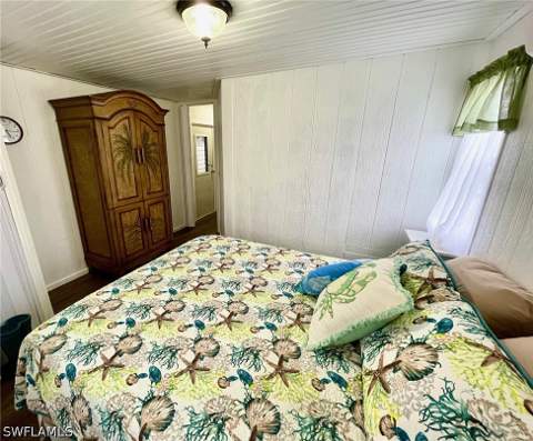 252 Daisy Ave, Fort Myers FL - photo 12 of 21