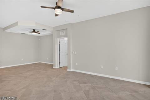 12041 Santaluz Dr 102, Fort Myers FL - photo 14 of 36