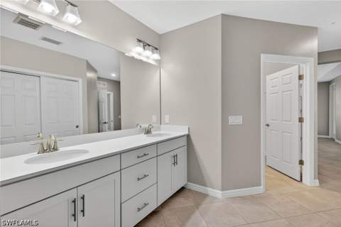 12041 Santaluz Dr 102, Fort Myers FL - photo 17 of 36