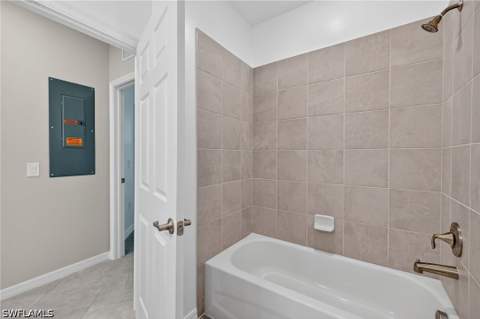 12041 Santaluz Dr 102, Fort Myers FL - photo 24 of 36