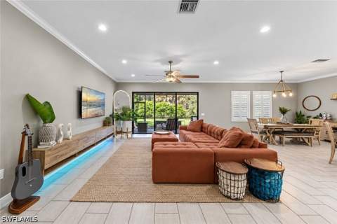 12702 Astor Pl, Fort Myers FL - photo 9 of 36