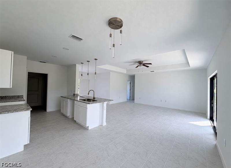 3 bedroom SingleFamilyResidence at 2611 21st St SW, Lehigh Acres, Lehigh Acres — photo 2