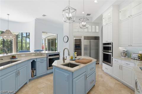 1237 Pocantico Ln, Naples FL - photo 7 of 38