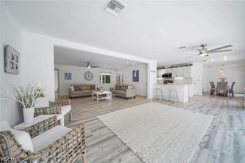 4639 Brainard Bayou Rd, Sanibel FL - photo 15 of 48