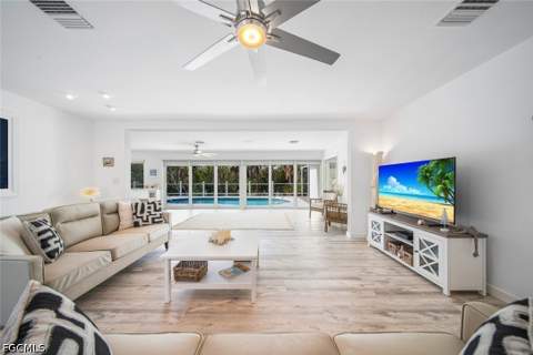 4639 Brainard Bayou Rd, Sanibel FL - photo 17 of 48