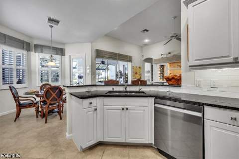 3910 Lakeview Isle Ct, Fort Myers FL - photo 22 of 69