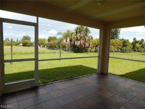 3408 SW 1st Ave, Cape Coral FL - photo 11 of 12