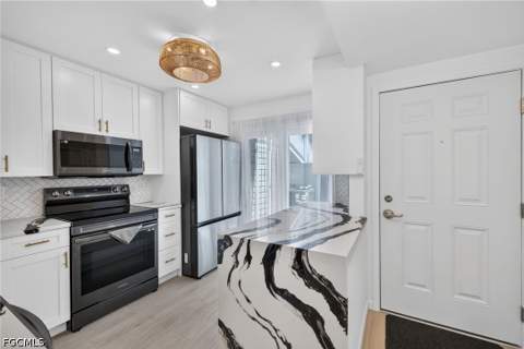 18056 San Carlos Blvd 168, Fort Myers Beach FL - photo 9 of 49