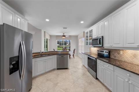 6733 Autumn Woods Blvd, Naples FL - photo 11 of 48