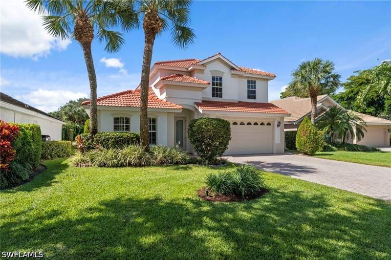5 bedroom SingleFamilyResidence at 6733 Autumn Woods Blvd, Autumn Woods, Naples — photo 2