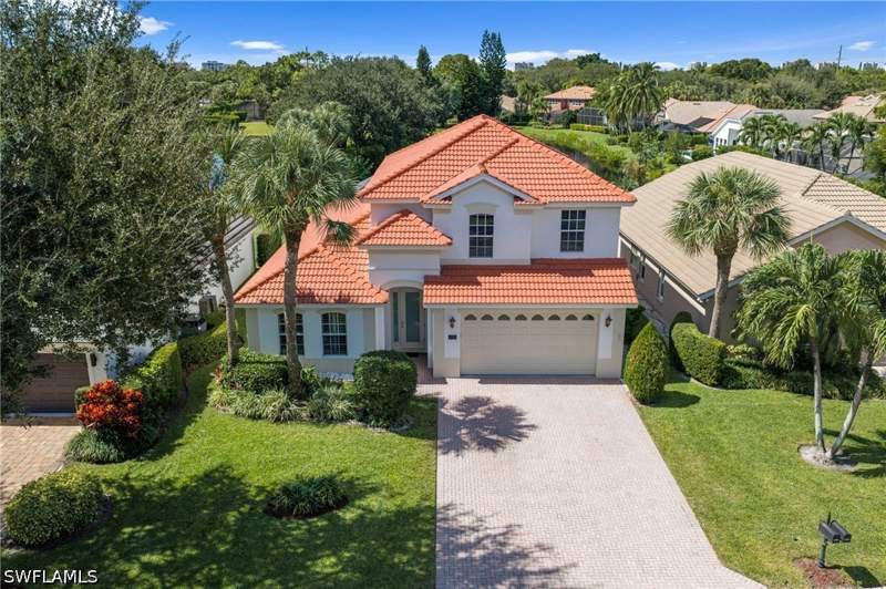 5 bedroom SingleFamilyResidence at 6733 Autumn Woods Blvd, Autumn Woods, Naples — photo 3