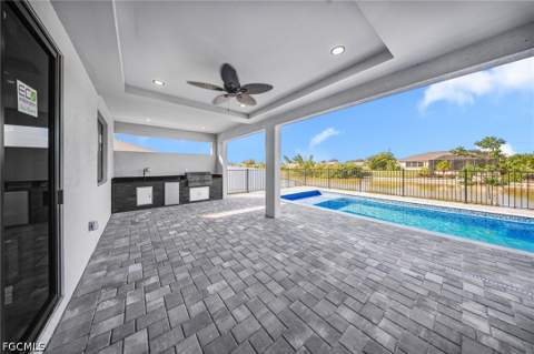 933 NW 8th Ter, Cape Coral FL - photo 6 of 32