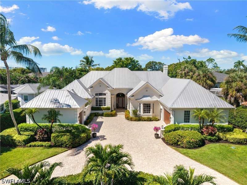 4 bedroom SingleFamilyResidence at 1675 Murex Ln, Coquina Sands, Naples — photo 2