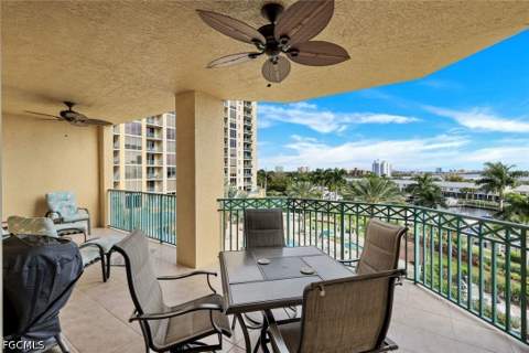 3426 Hancock Bridge Pkwy 503, North Fort Myers FL - photo 7 of 36