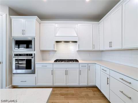 17312 Green Buttonwood Way, North Fort Myers FL - photo 8 of 41