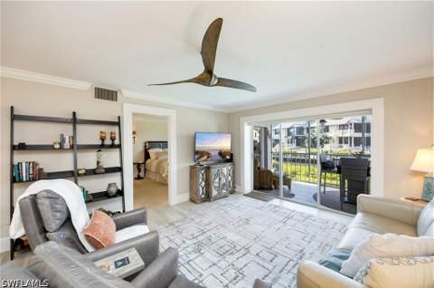 1200 Blue Point Ave A2, Naples FL - photo 6 of 24