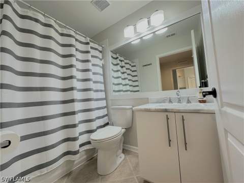 2860 Cypress Trace Cir 1823, Naples FL - photo 20 of 50