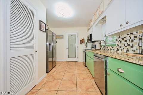208 S Lake Dr, Lehigh Acres FL - photo 9 of 28