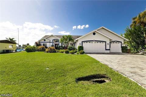 13361 Marquette Blvd, Fort Myers FL - photo 10 of 53