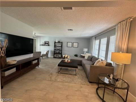 1201 SE 32nd Ter, Cape Coral FL - photo 6 of 41