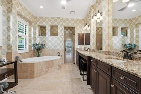 3410 Runaway Ct, Naples FL - photo 18 of 48