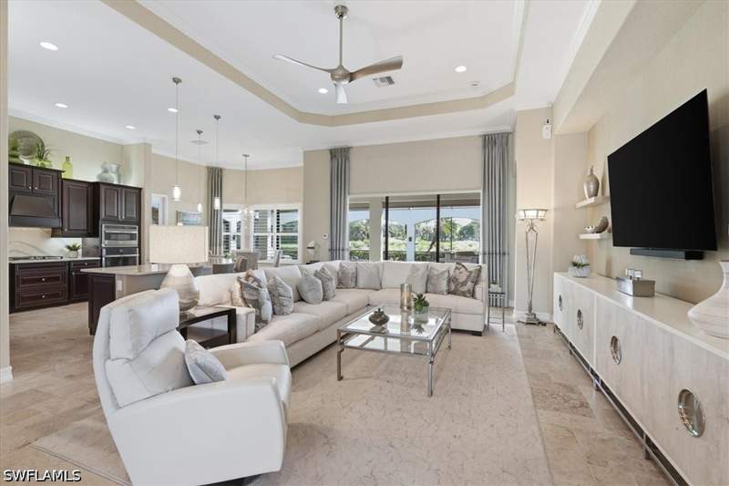 3 bedroom SingleFamilyResidence at 3410 Runaway Ct, Runaway Bay, Naples — photo 5