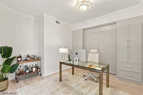 4650 Yacht Harbor Dr 124, Naples FL - photo 13 of 26