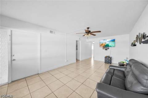 5210 Coronado Pkwy 5, Cape Coral FL - photo 12 of 20