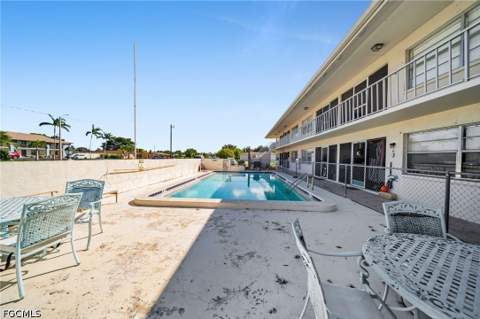 5210 Coronado Pkwy 5, Cape Coral FL - photo 6 of 20