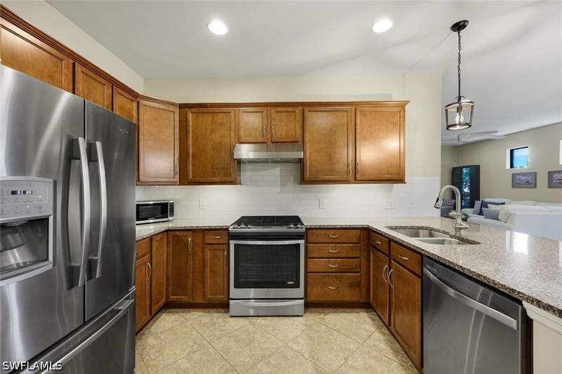 3 bedroom Attached at 7098 Live Oak Dr, Winding Cypress, Naples — photo 5