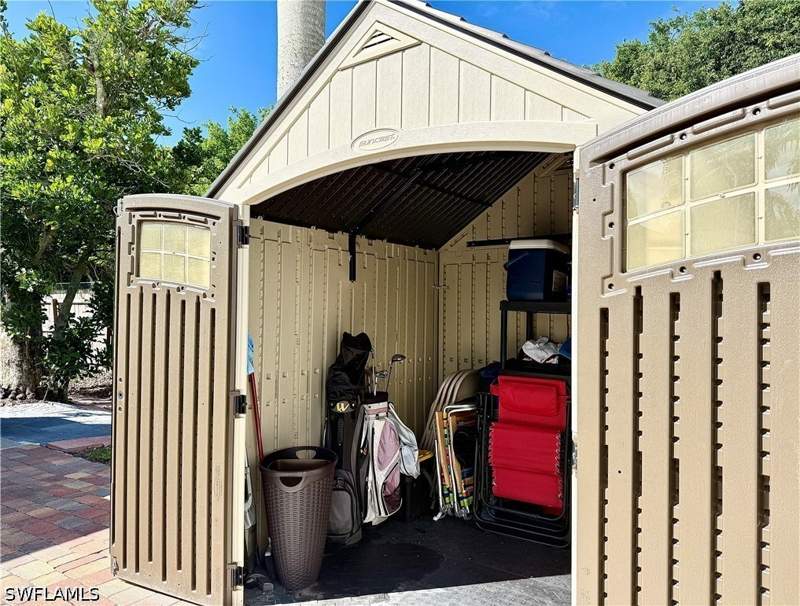 1 bedroom ManufacturedHome at 151 Cheetah Dr 151, Imperial Wilderness, Naples — photo 5