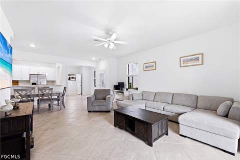 14199 Pine Lodge Ln, Fort Myers FL - photo 12 of 50