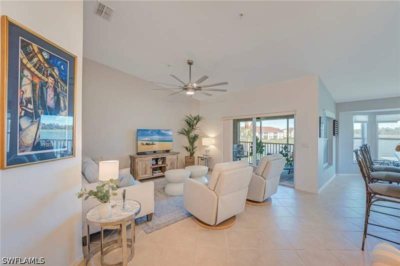2 bedroom Condominium at 2770 Cypress Trace Cir 2424, Cypress Trace, Naples — photo 4