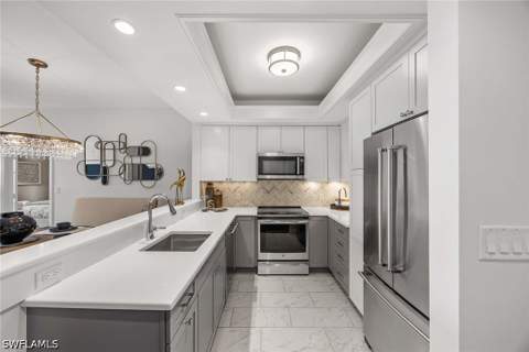 365 5th Ave S 305, Naples FL - photo 10 of 38