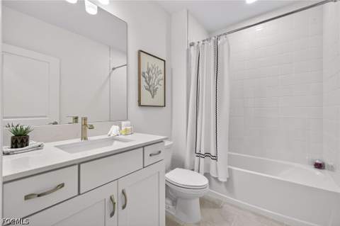 263 Lakeside Breeze Way, Lehigh Acres FL - photo 11 of 13