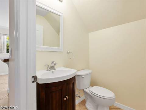 10101 Tin Maple Dr 122, Estero FL - photo 22 of 43