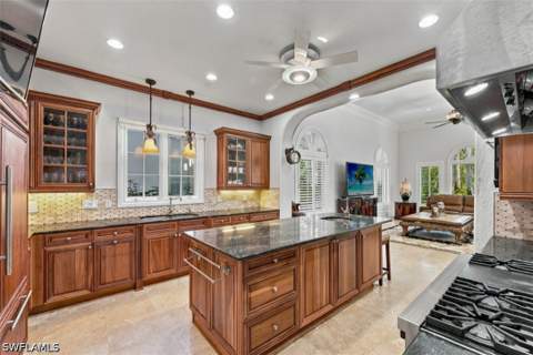 4660 Via Roma, Estero FL - photo 8 of 47
