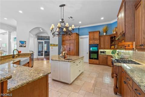 12630 Apopka Ct, North Fort Myers FL - photo 18 of 75