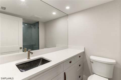 2850 Gulf Shore Blvd N 106, Naples FL - photo 12 of 35