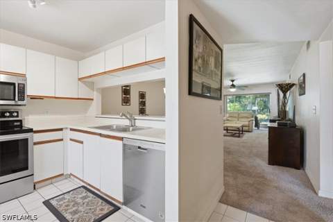 3505 County Barn Rd 102, Naples FL - photo 7 of 22